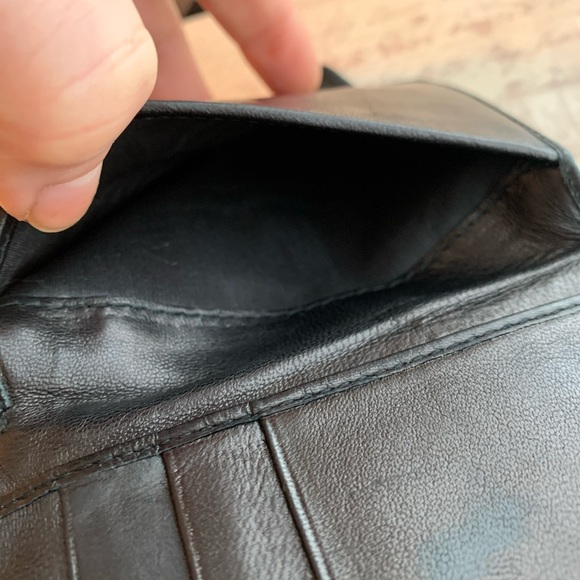 Prada classic two fold wallet - Picture 7 of 11